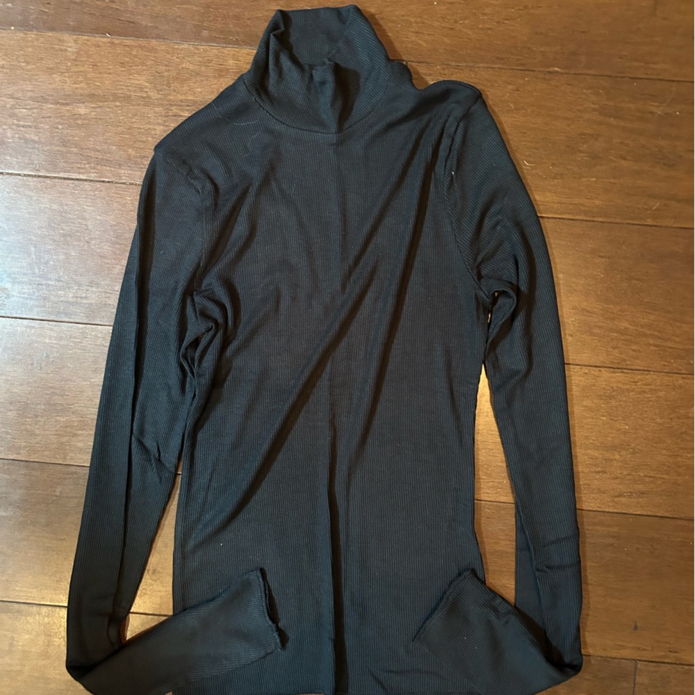 Abercrombie & Fitch Black Long Sleeve Shirt